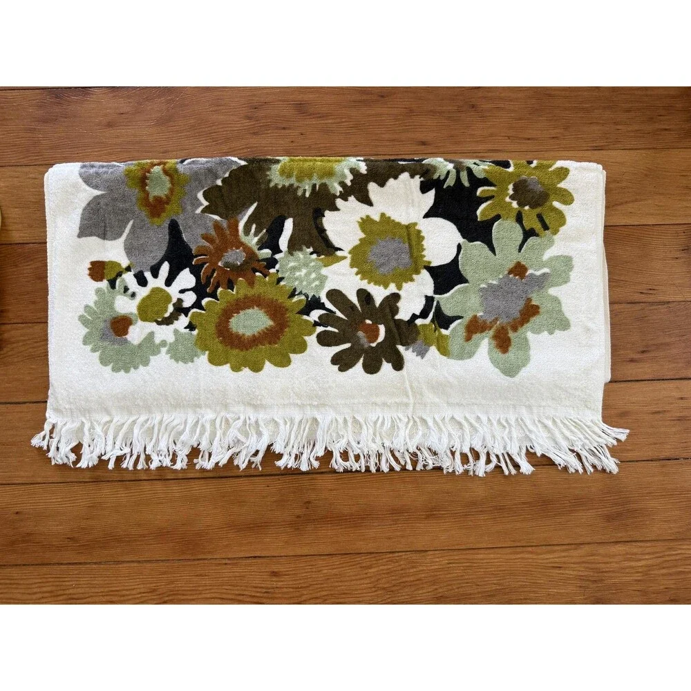 Vintage Exclusives By E E German Floral Bath Towel Fringe Pair 20x40 Cotton USA